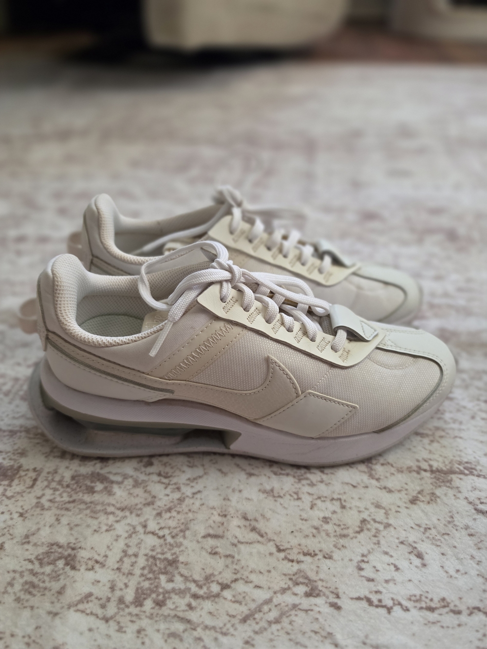 Nike Women's Air Max Pre-Day In Cream And White